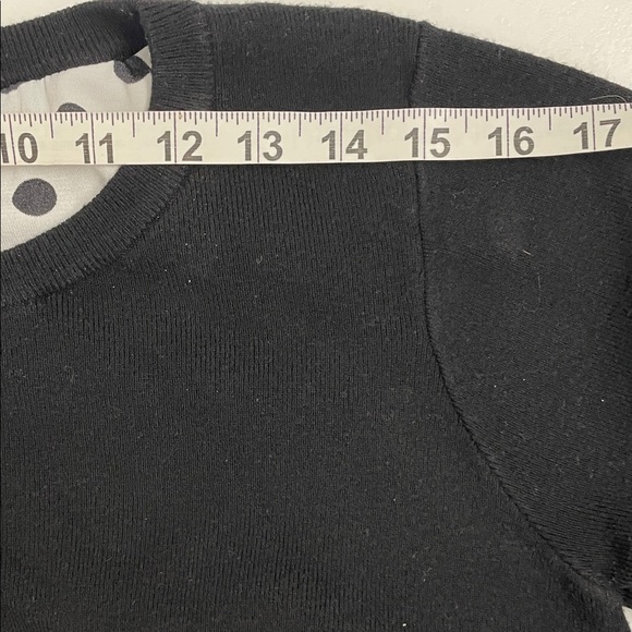 Yest Black Sweater White Striped Sleeves with Open Back & Interior Top SZ 10 - Picture 14 of 14